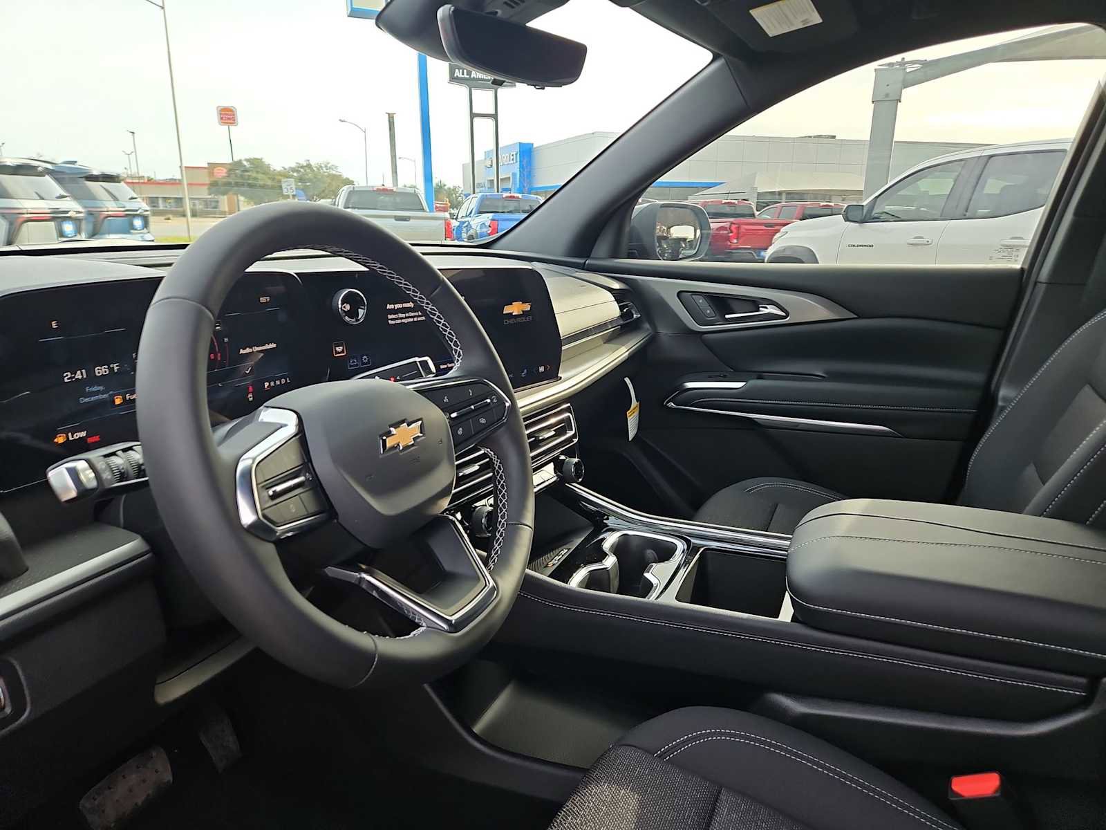 New 2026 Chevrolet Traverse LT w/ Driver Confidence Package image 10