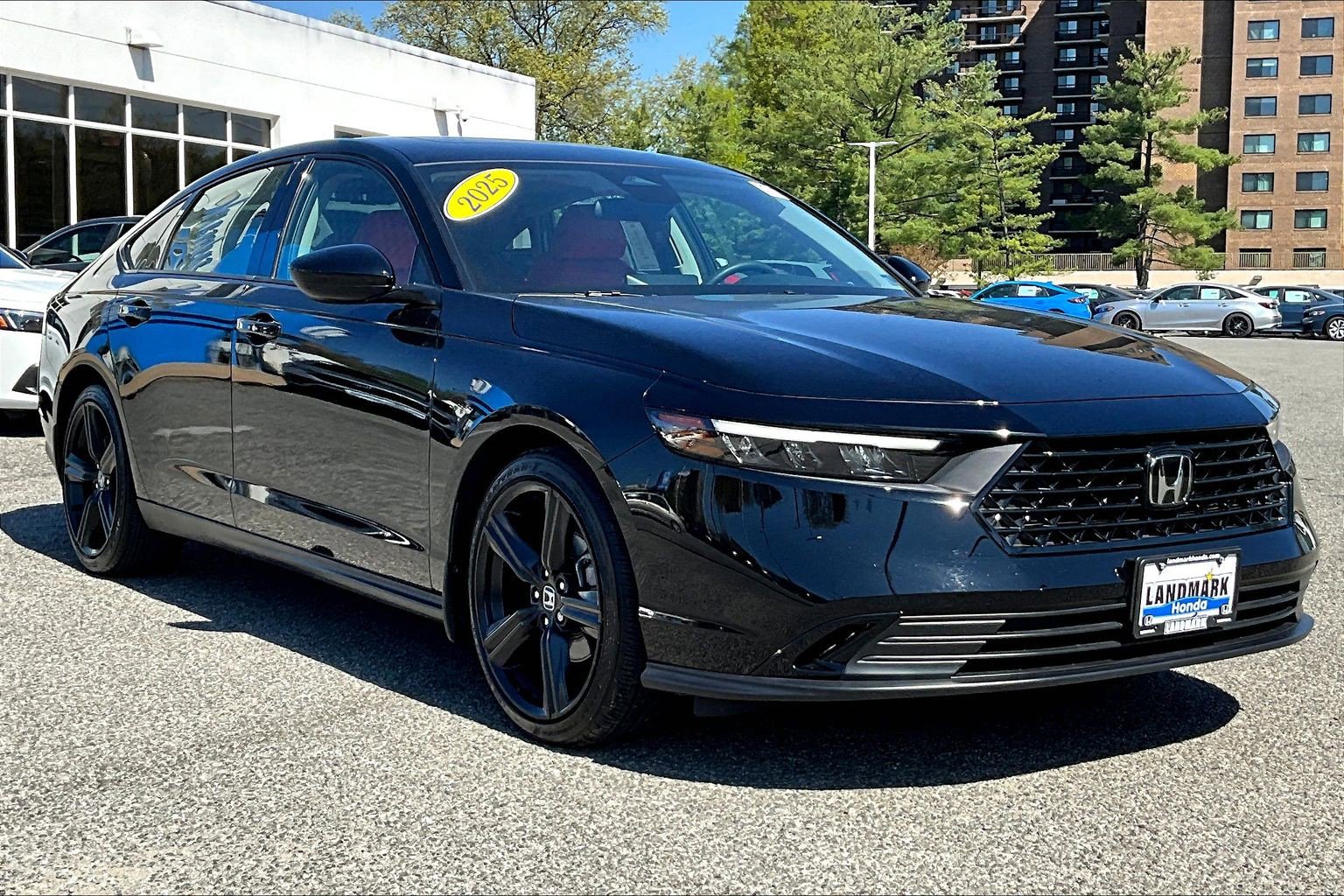 Used 2025 Honda Accord SE image 11