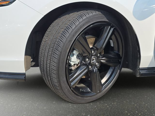 Used 2025 Honda Accord Sport image 35