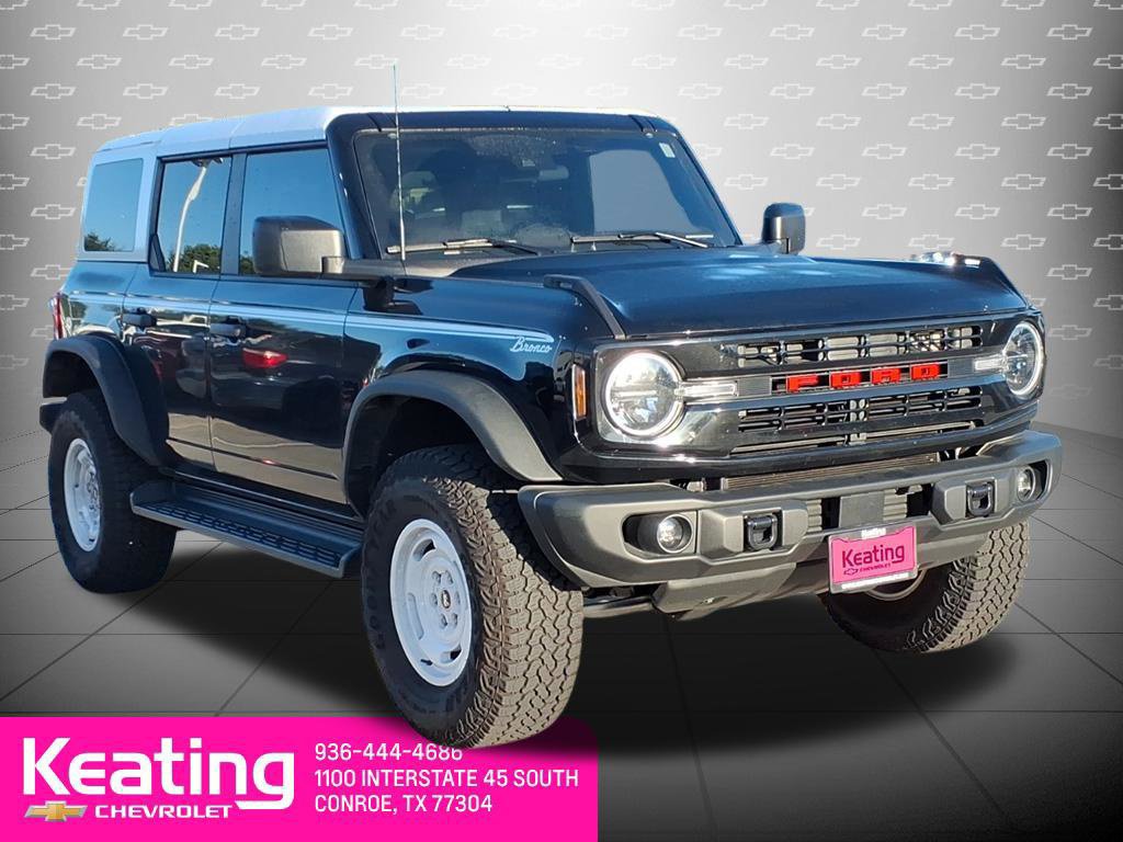 Used 2025 Ford Bronco Heritage Edition AWD/4WD image 1