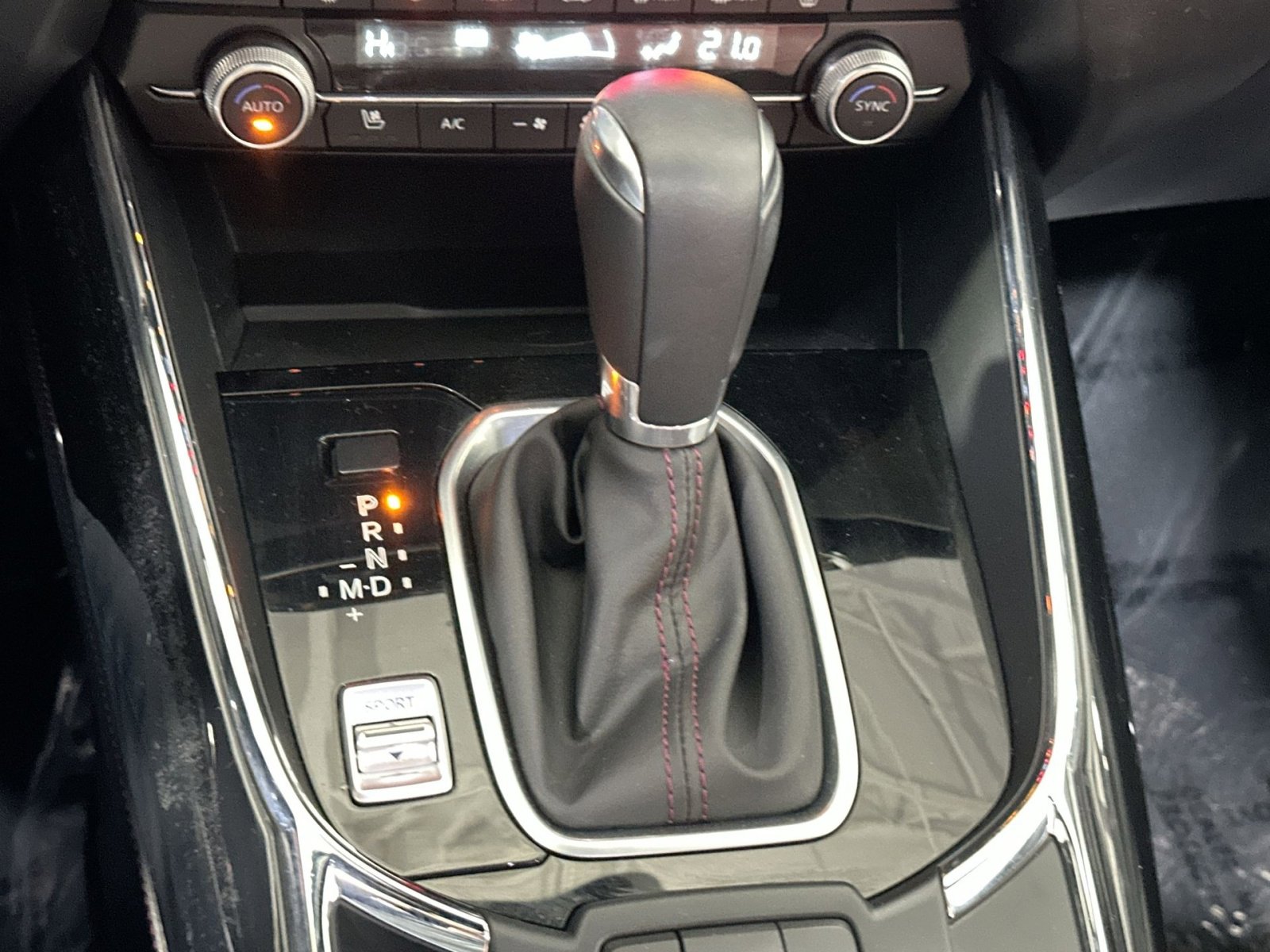 Used 2022 MAZDA CX-9 Carbon Edition image 28