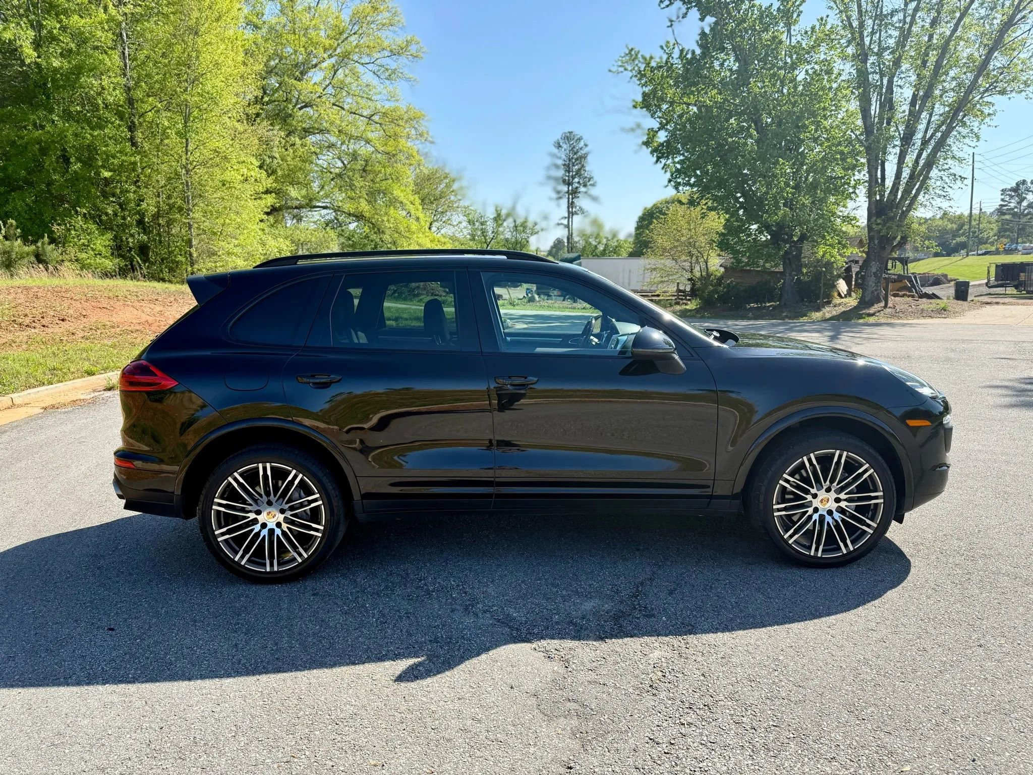 Used 2017 Porsche Cayenne image 7