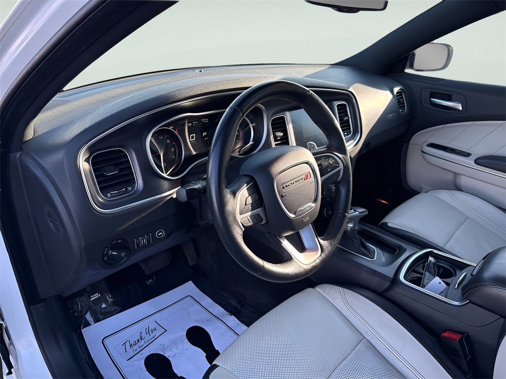 Used 2016 Dodge Charger SXT w/ AWD Plus Group image 19