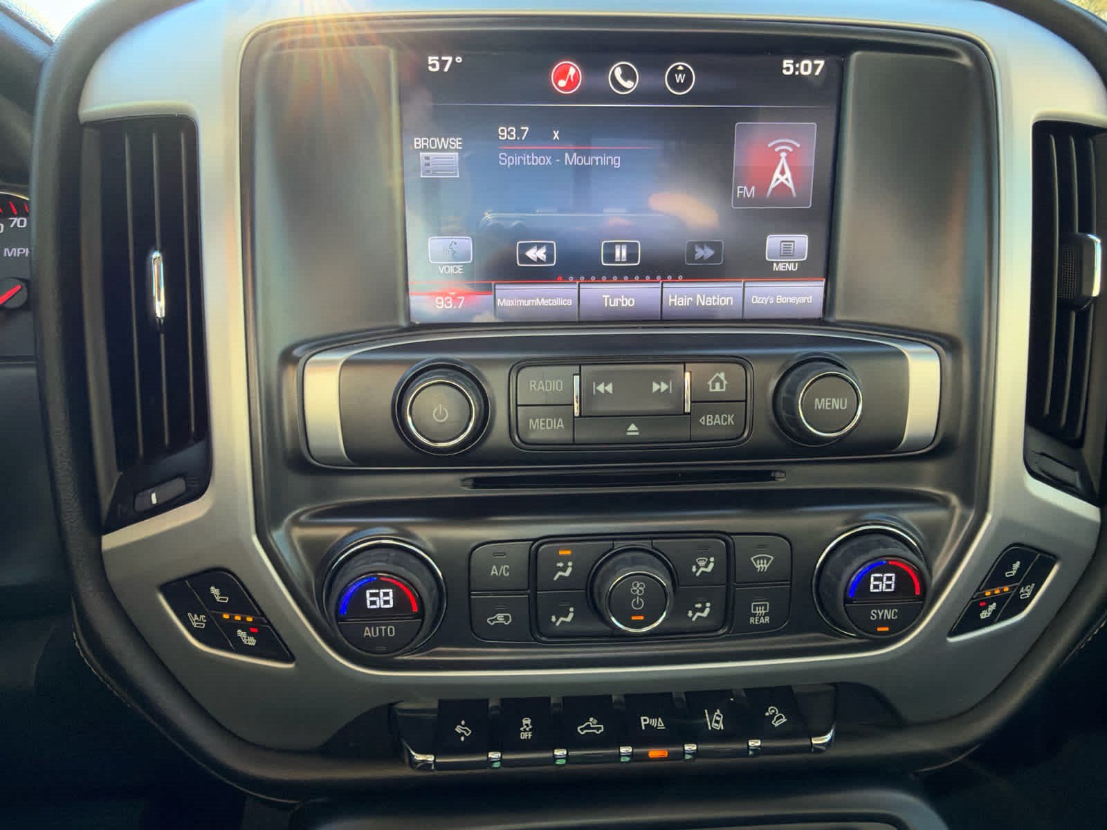 Used 2015 GMC Sierra 1500 SLT w/ SLT Crew Cab Value Package AWD/4WD image 10