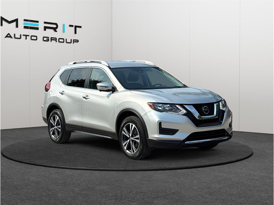 Used 2020 Nissan Rogue SV w/ Premium Package