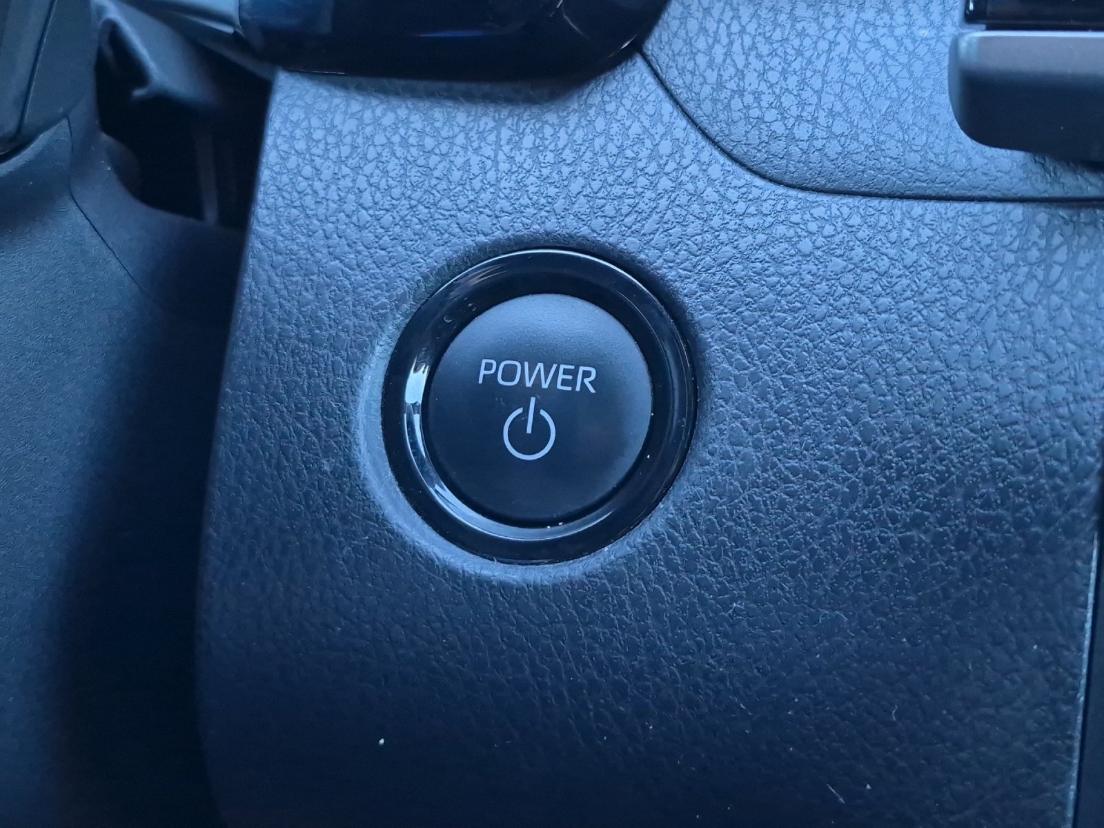Certified 2025 Toyota Camry SE FWD image 19
