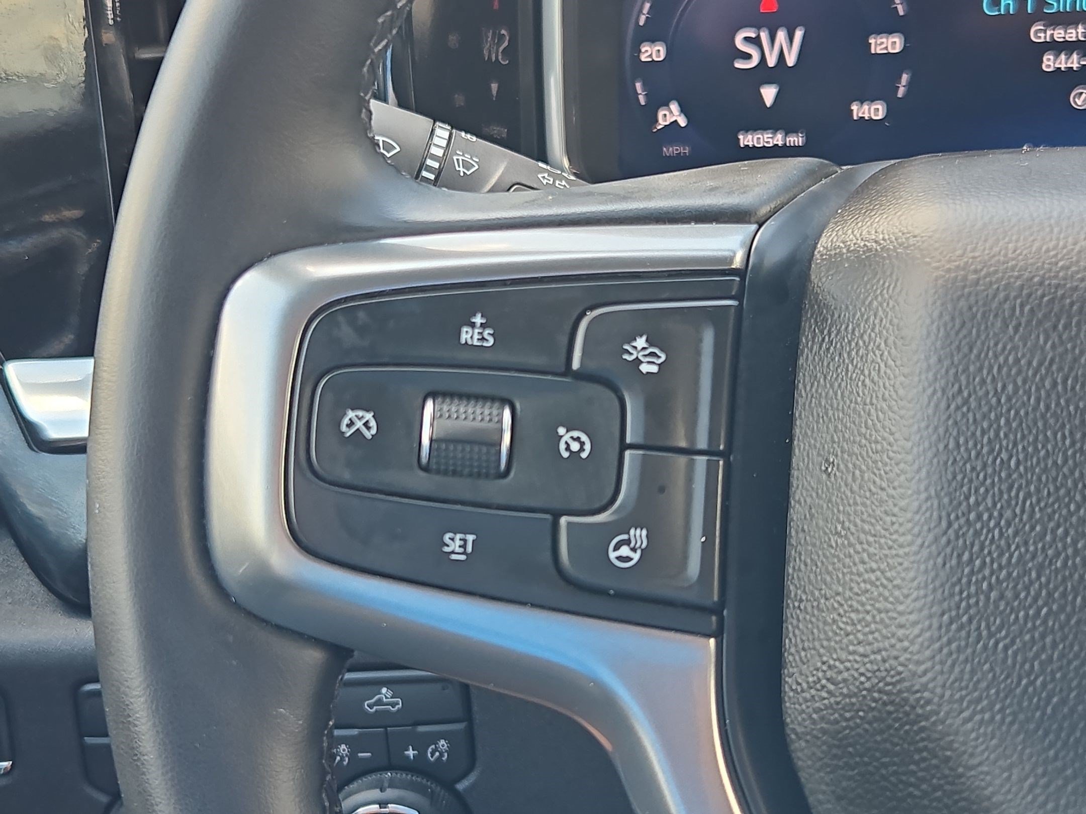 Used 2026 Chevrolet Silverado 1500 RST w/ RST Select Package AWD/4WD image 18