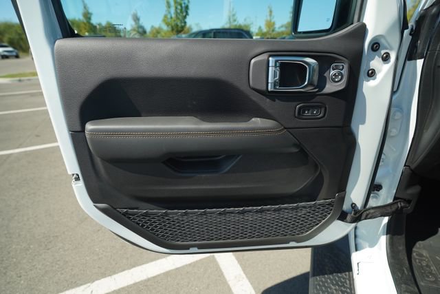 New 2025 Jeep Gladiator Sport image 13