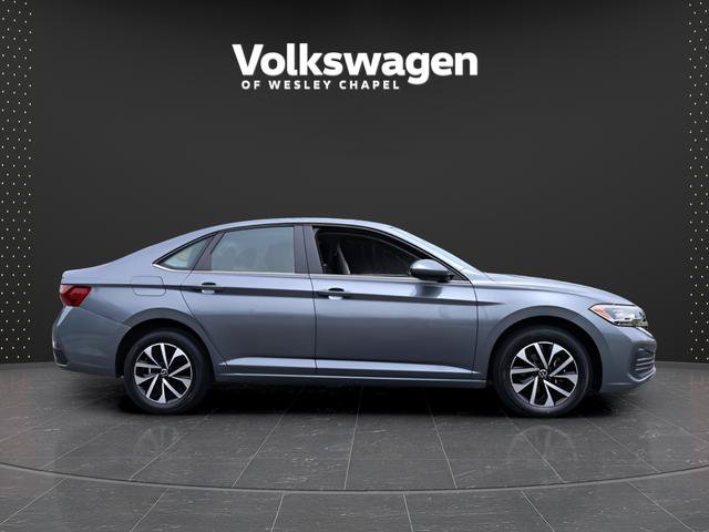 Certified 2024 Volkswagen Jetta S FWD image 9