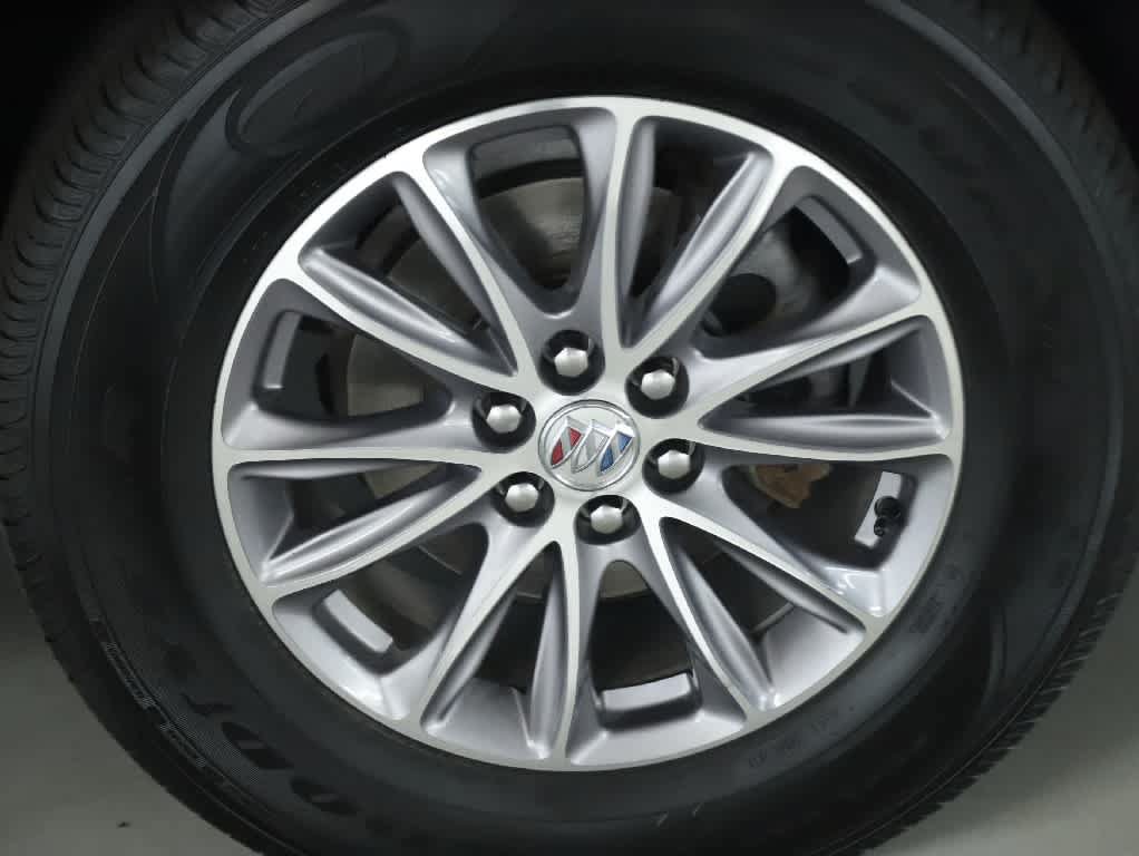 Used 2024 Buick Enclave Essence FWD image 10