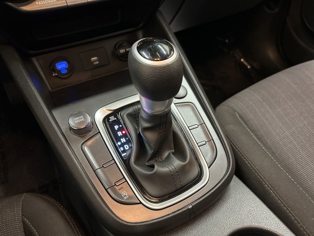 Used 2023 Hyundai Kona SEL AWD/4WD image 23