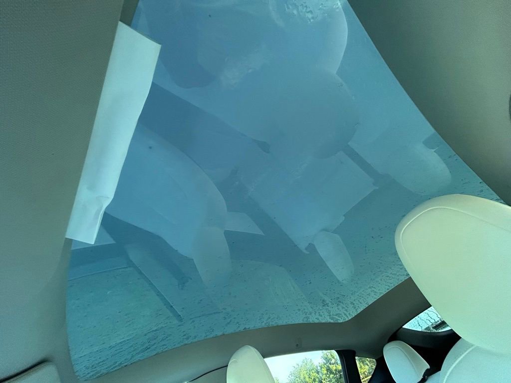 Used 2022 Tesla Model Y Long Range image 26