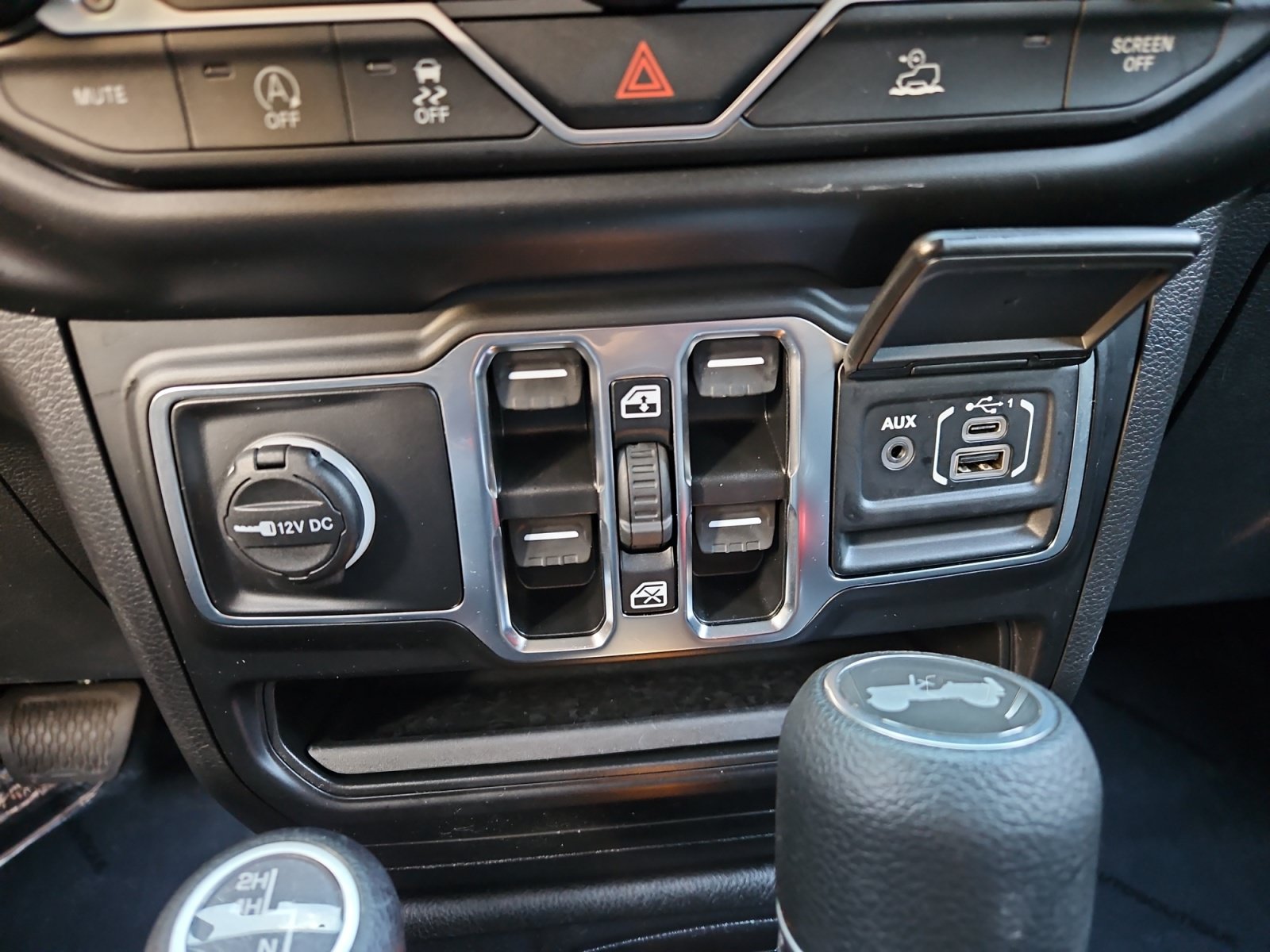 Used 2021 Jeep Wrangler Unlimited Sport AWD/4WD image 20