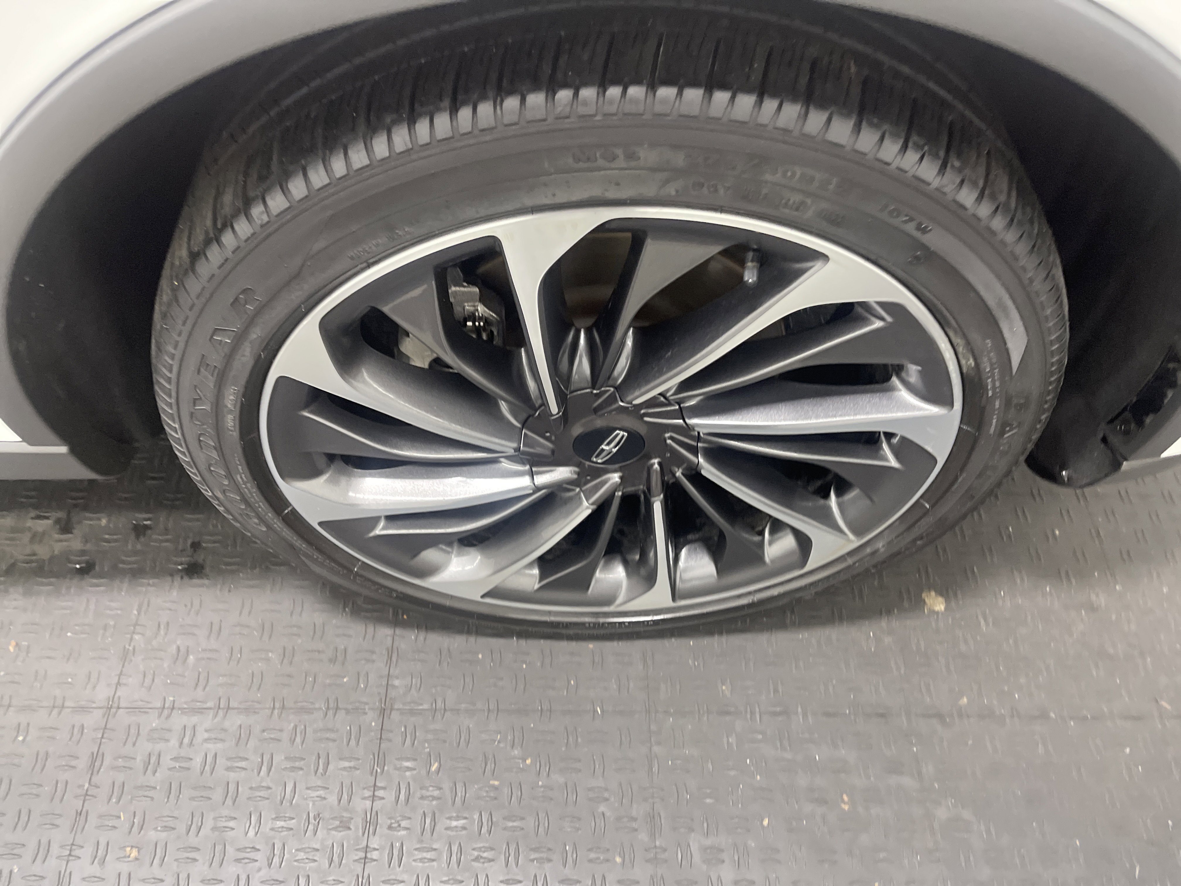 Used 2022 Lincoln Aviator Reserve w/ Equipment Group 201A image 27