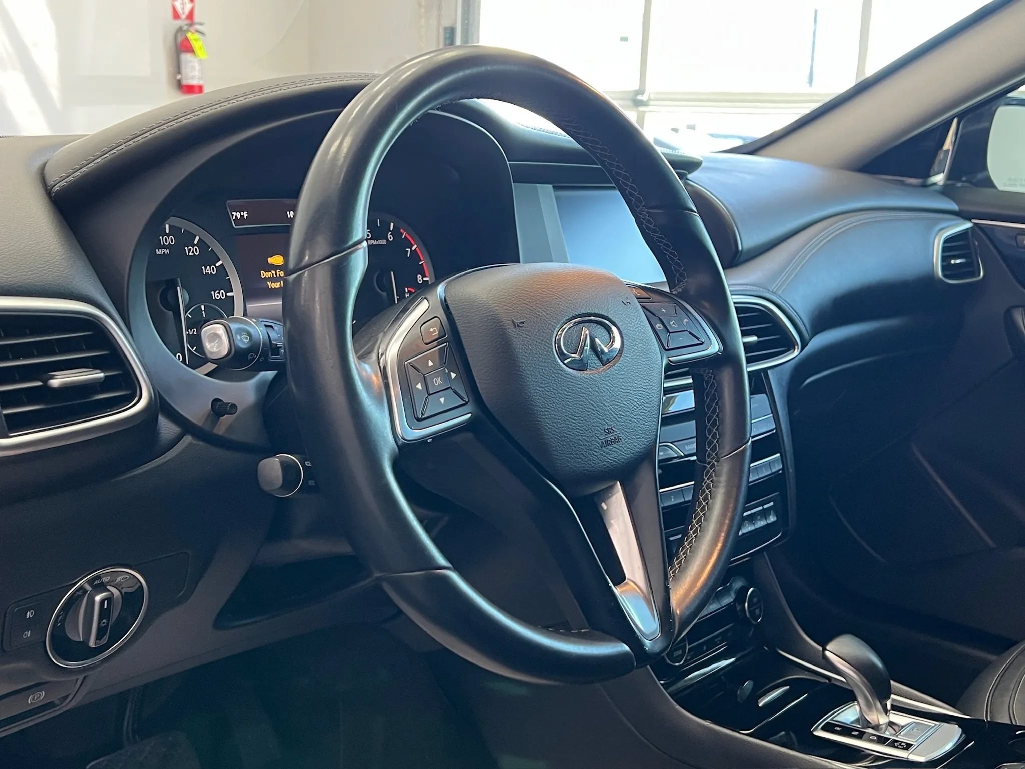 Used 2019 INFINITI QX30 AWD w/ Cargo Package image 9
