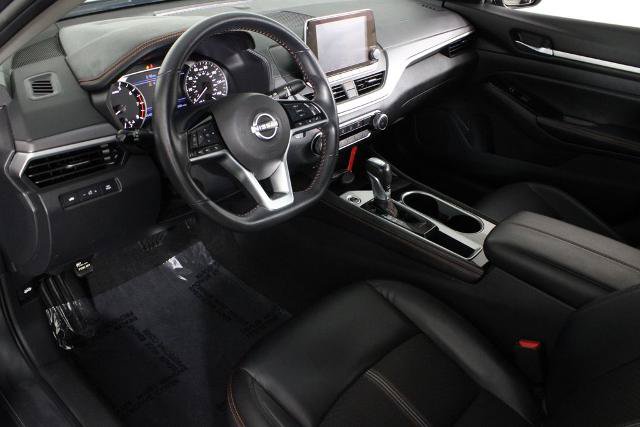Certified 2025 Nissan Altima 2.5 SR FWD image 19