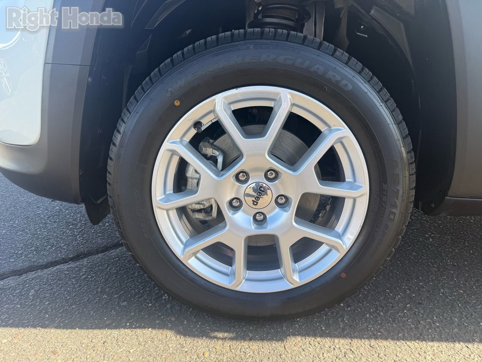 Used 2023 Jeep Renegade Latitude image 11