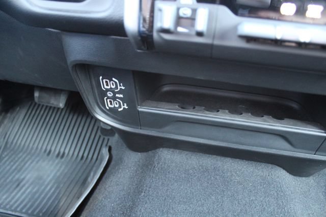 Used 2025 RAM 2500 Laramie AWD/4WD image 36