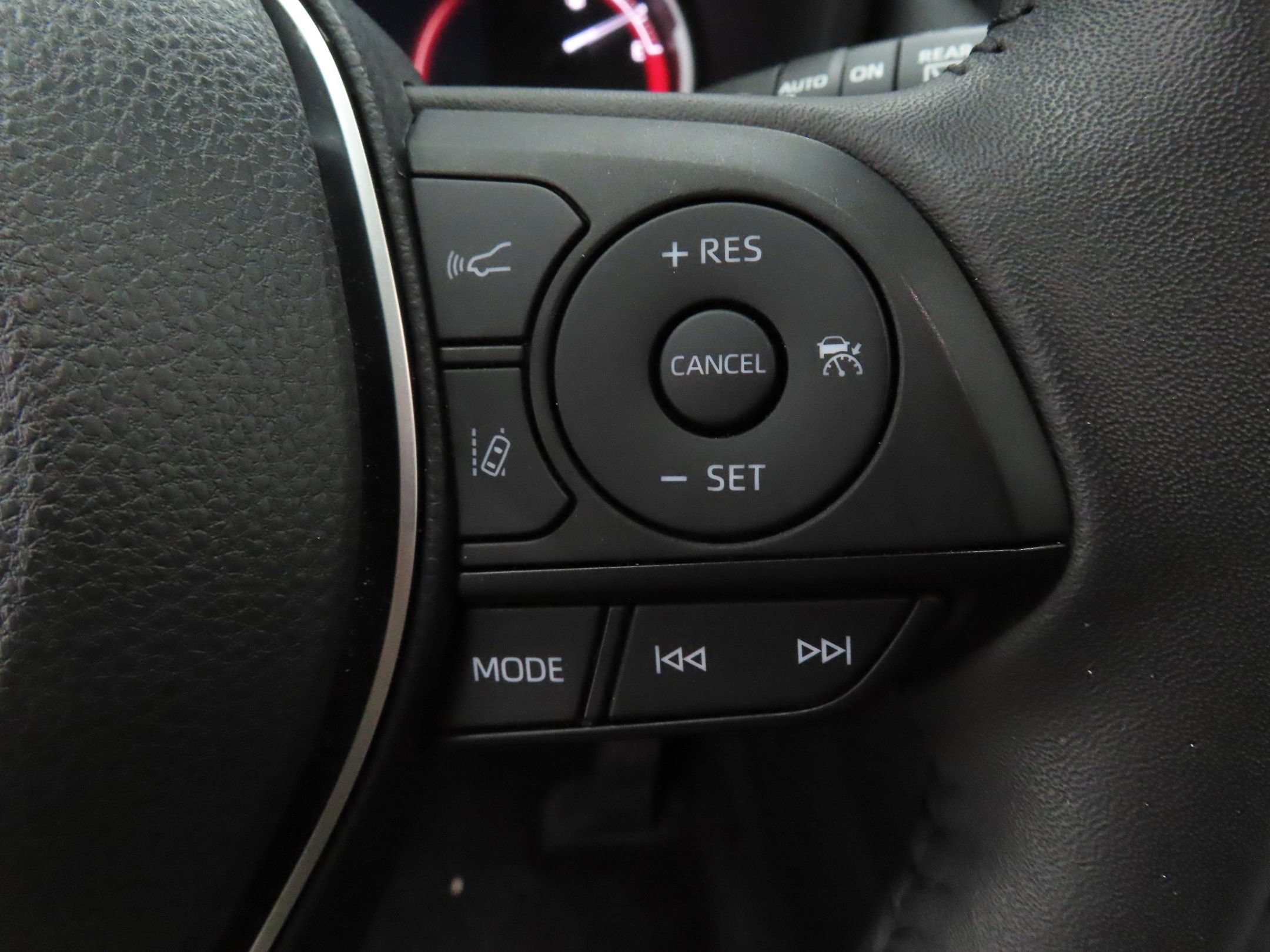 Used 2024 Toyota RAV4 Adventure w/ Convenience Package AWD/4WD image 14