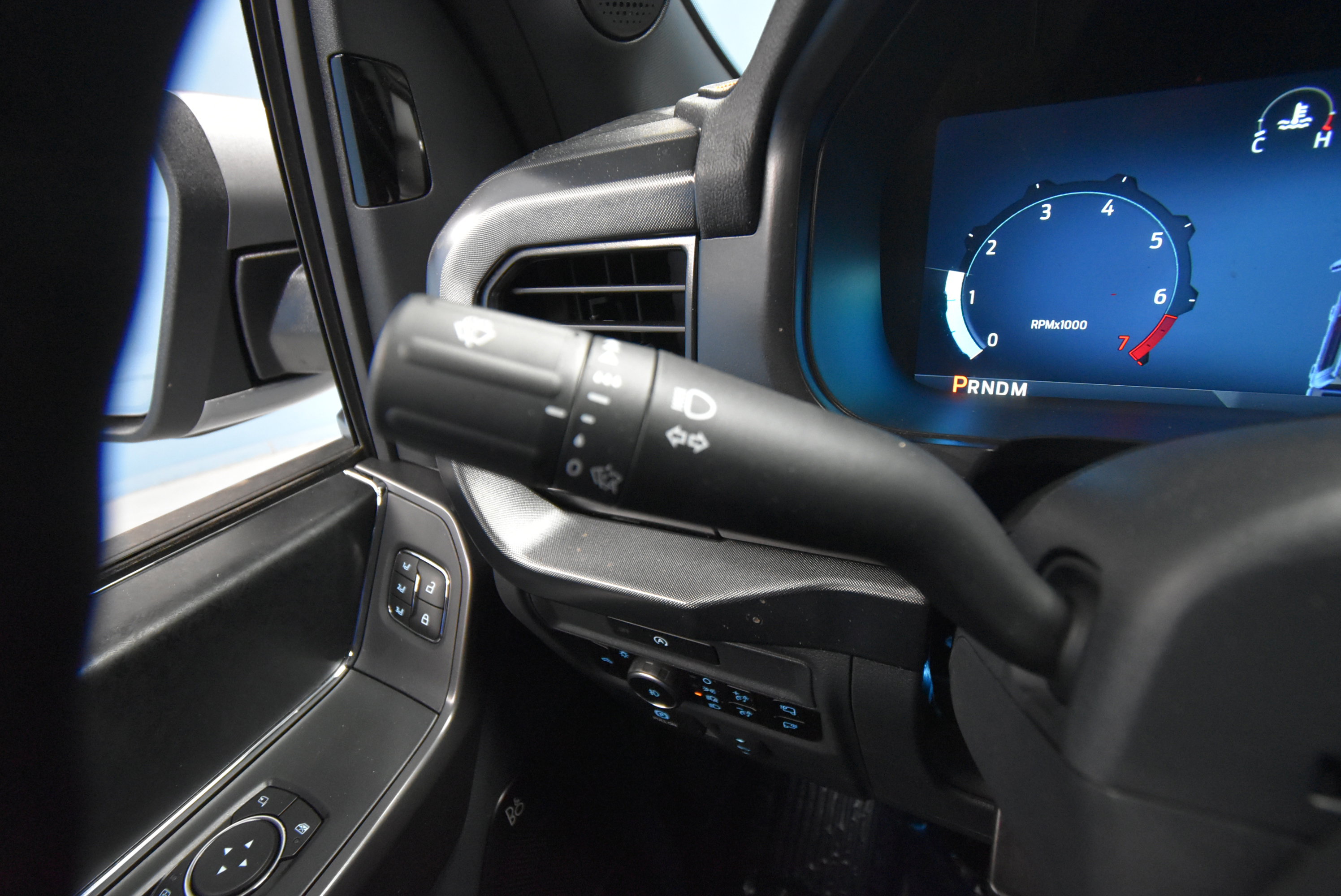 New 2025 Ford F150 Tremor w/ Equipment Group 402A High image 11