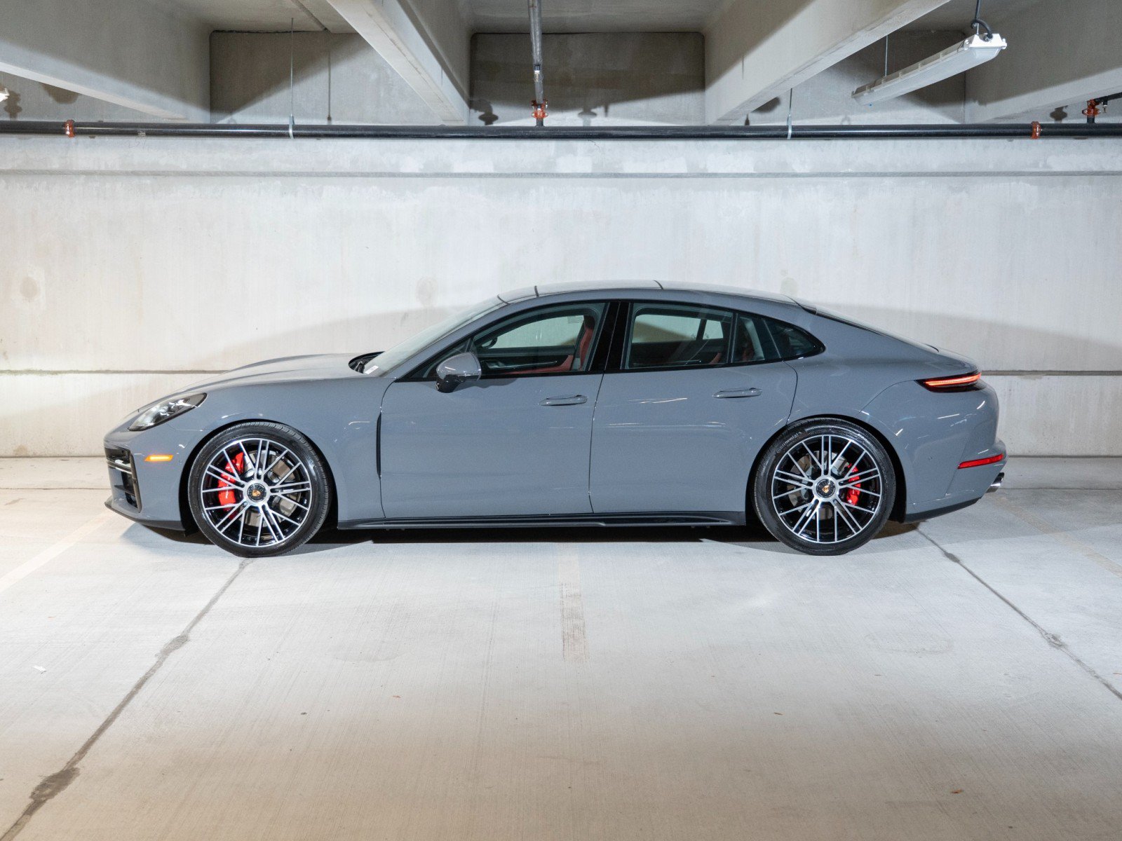 New 2026 Porsche Panamera GTS AWD/4WD image 2