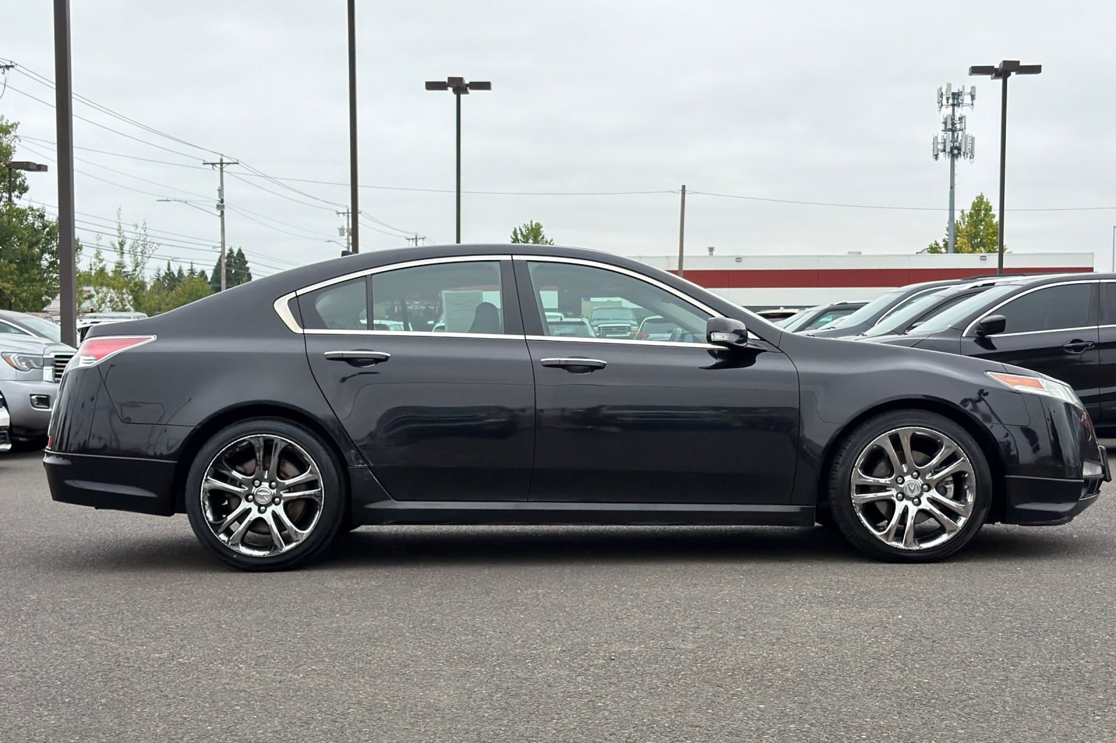 Used 2010 Acura TL w/ Technology Package FWD image 3