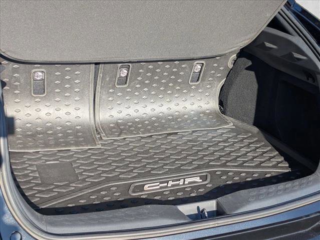 Used 2021 Toyota C-HR Nightshade image 6