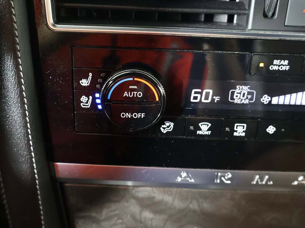 Used 2024 Nissan Armada Platinum image 53