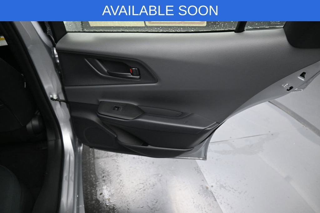 Used 2026 Toyota Prius LE FWD image 29