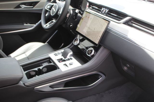 New 2026 Jaguar F-PACE R-Dynamic S image 24