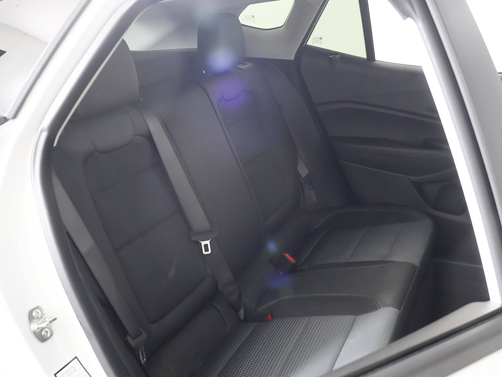 Used 2026 Chevrolet Trax LT FWD image 24