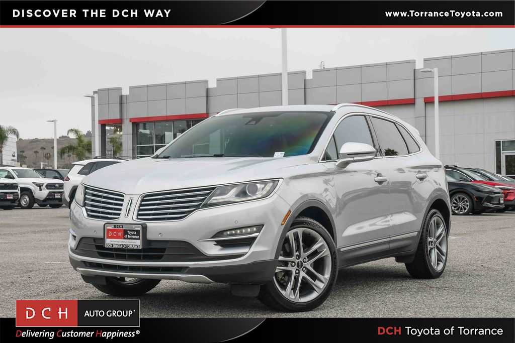 Used 2017 Lincoln MKC Reserve AWD/4WD image 1