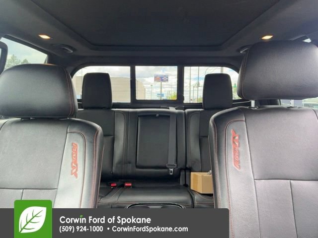 Used 2021 Nissan Titan PRO-4X w/ Pro-4x Convenience Package AWD/4WD image 33
