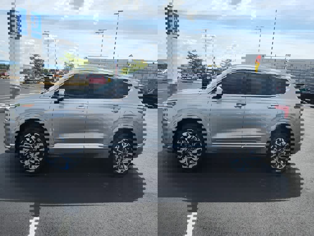 Used 2022 Hyundai Santa Fe Calligraphy image 5