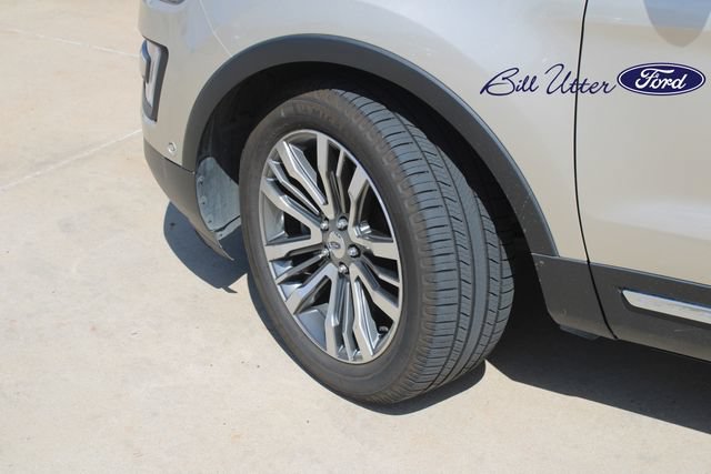 Used 2017 Ford Explorer Platinum AWD/4WD image 9