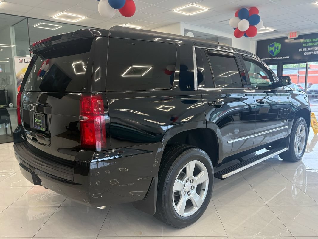Used 2018 Chevrolet Tahoe LT w/ LT Signature Package AWD/4WD image 12