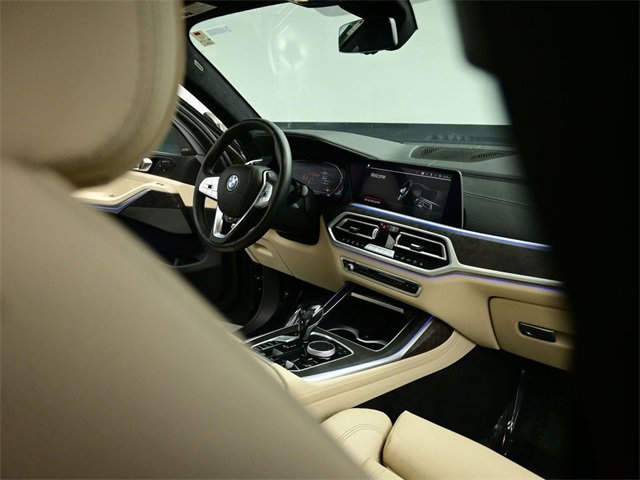 Used 2021 BMW X7 xDrive40i w/ Premium Package image 39