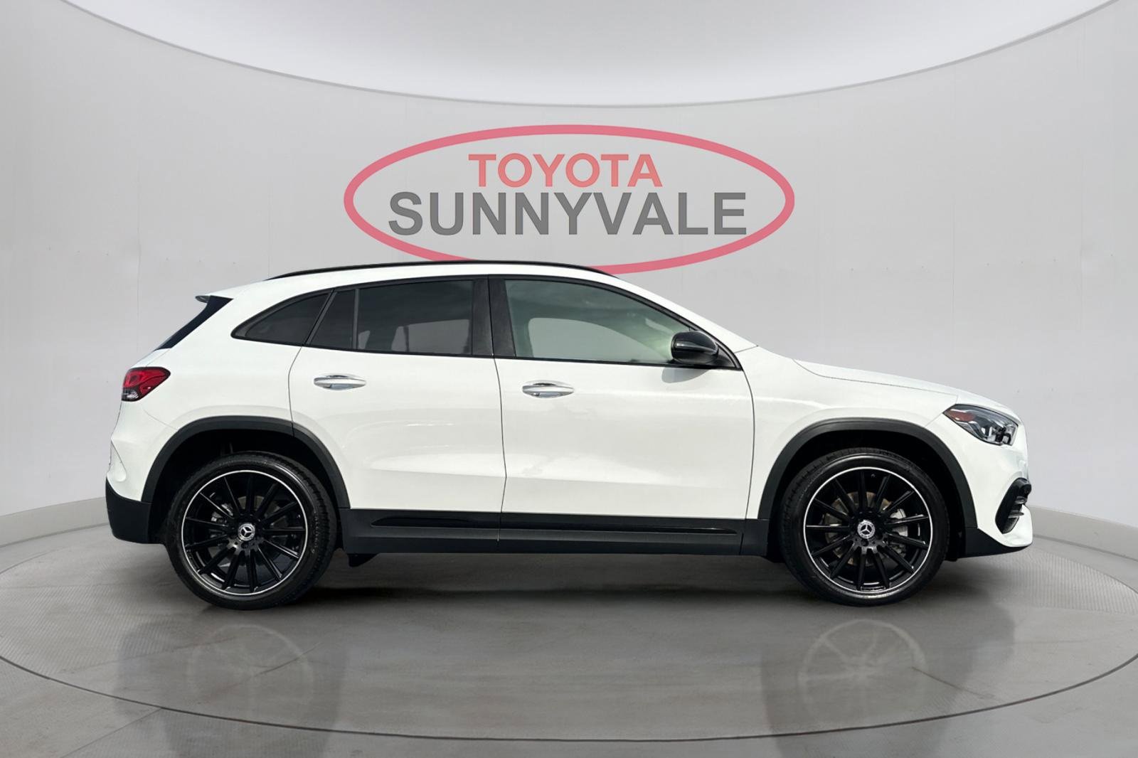 Used 2022 Mercedes-Benz GLA 250 GLA 250 image 9