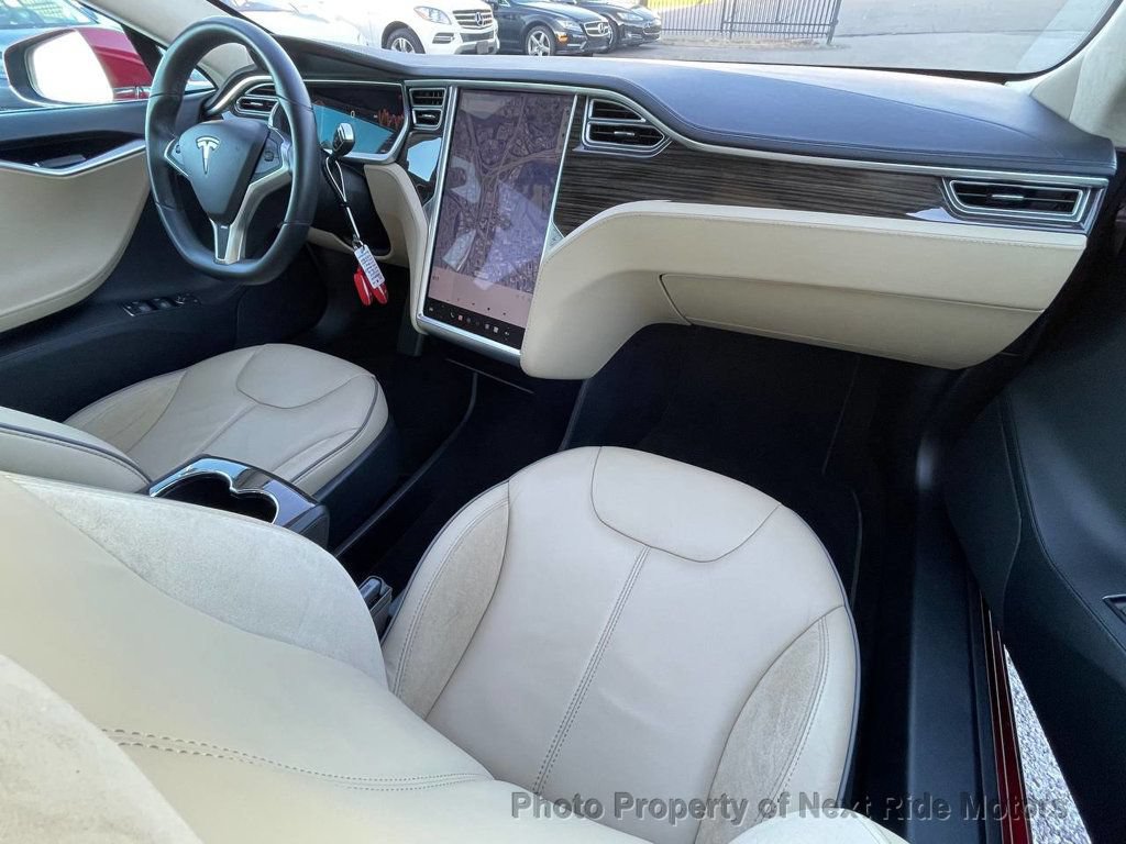 Used 2013 Tesla Model S Performance RWD image 18