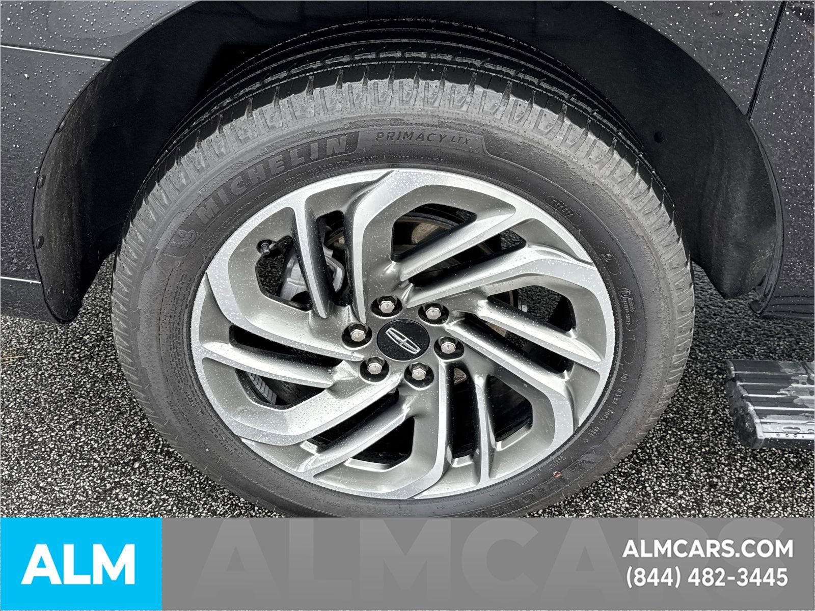 Used 2025 Lincoln Navigator L Reserve AWD/4WD image 22