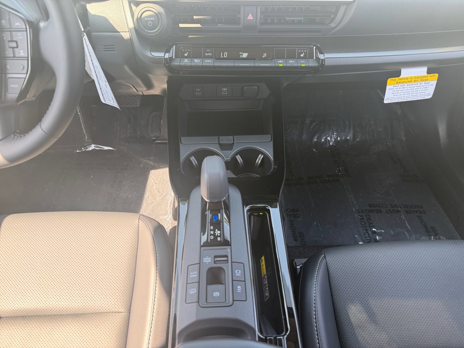 Used 2026 Toyota Prius Plug-In Hybrid FWD image 11