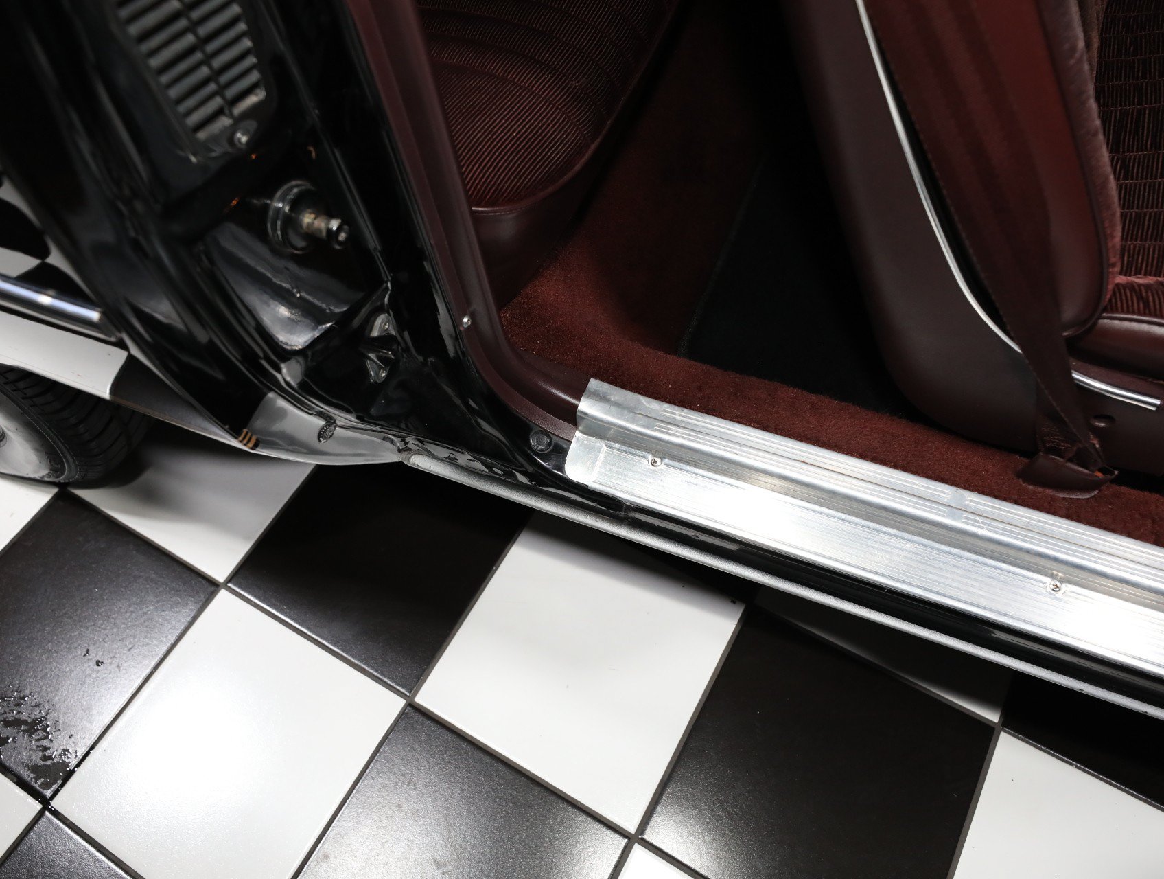 Used 1987 Oldsmobile Cutlass Supreme Salon RWD image 36