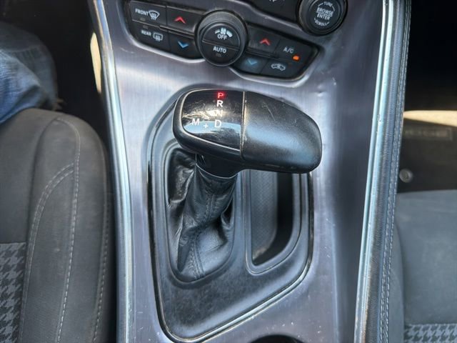 Used 2017 Dodge Challenger SXT RWD image 20