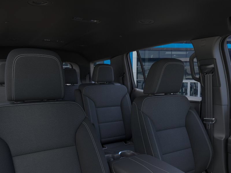 New 2026 Chevrolet Traverse LT w/ Driver Confidence Package FWD image 24