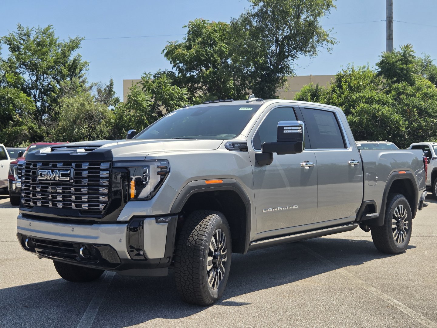 New 2026 GMC Sierra 2500 Denali Ultimate AWD/4WD image 14