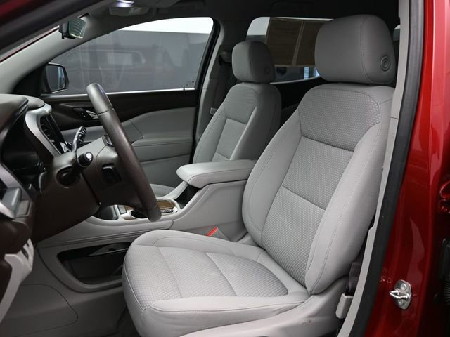 Used 2021 GMC Acadia SLE w/ Driver Convenience Package FWD image 10