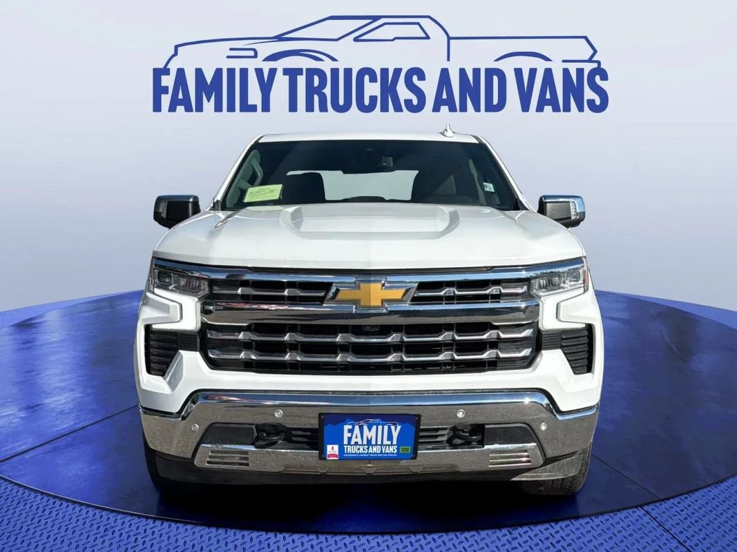 Used 2023 Chevrolet Silverado 1500 LTZ w/ LTZ Convenience Package II AWD/4WD image 8