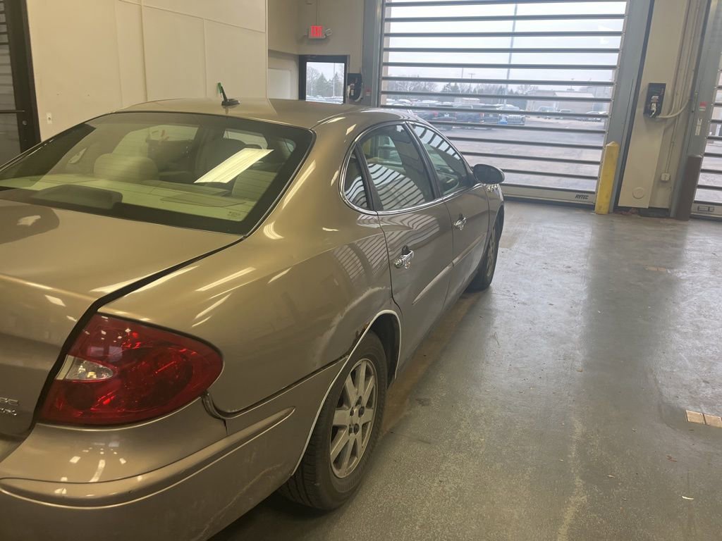 Used 2006 Buick LaCrosse CX image 16