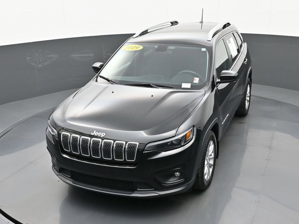 Used 2019 Jeep Cherokee Latitude w/ Popular Appearance Group FWD image 37