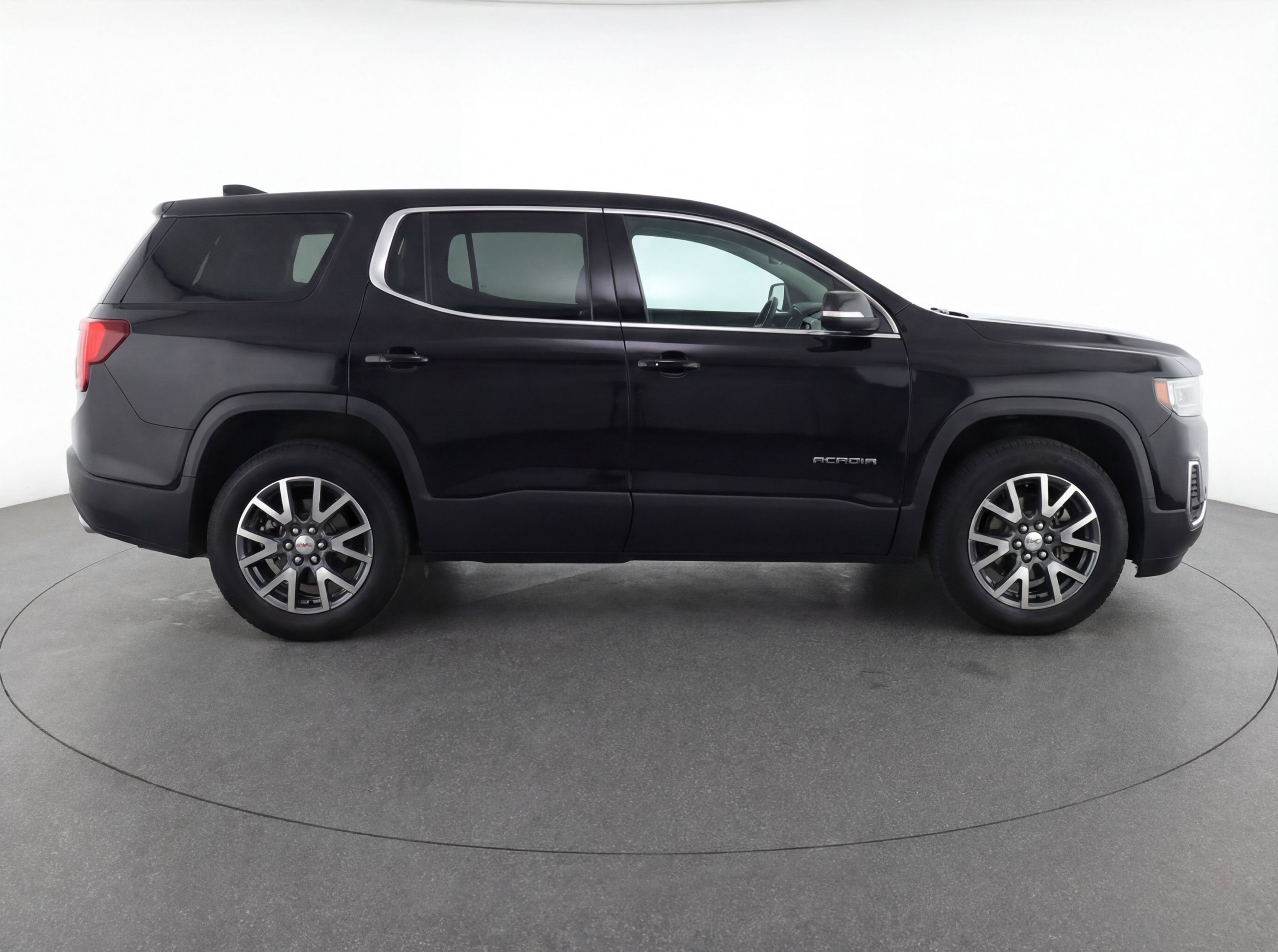 Used 2023 GMC Acadia SLT image 11